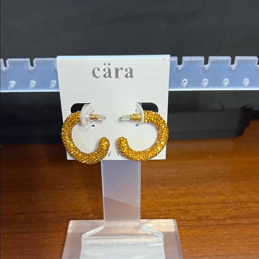 Cra Gold Hoop Earrings